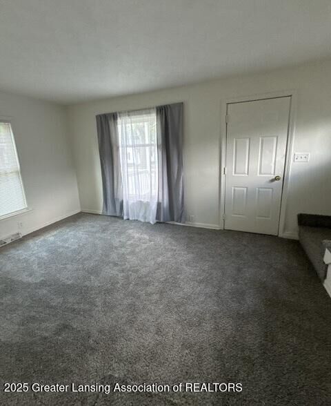 Property Photo: 517 S Clemens Avenue MI 48912