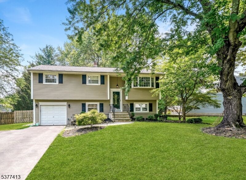 Property Photo:  10 Grandin Dr  NJ 08822 
