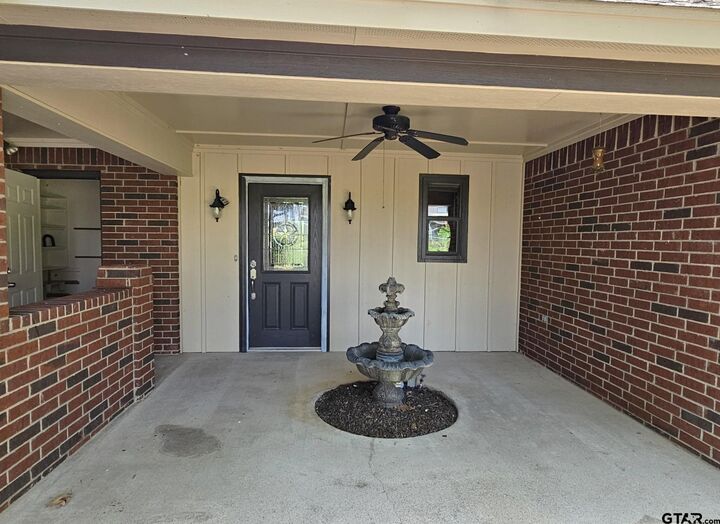 Property Photo:  5731 N Cape Dr  TX 75758 
