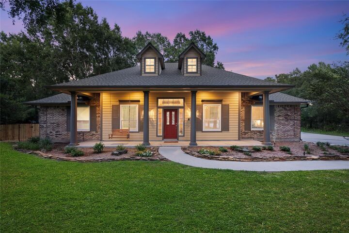 Property Photo: 11710 Creek View Lane TX 77385