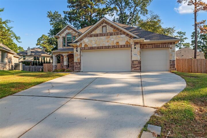Property Photo:  3210 Pine Hollow Circle  TX 77356 