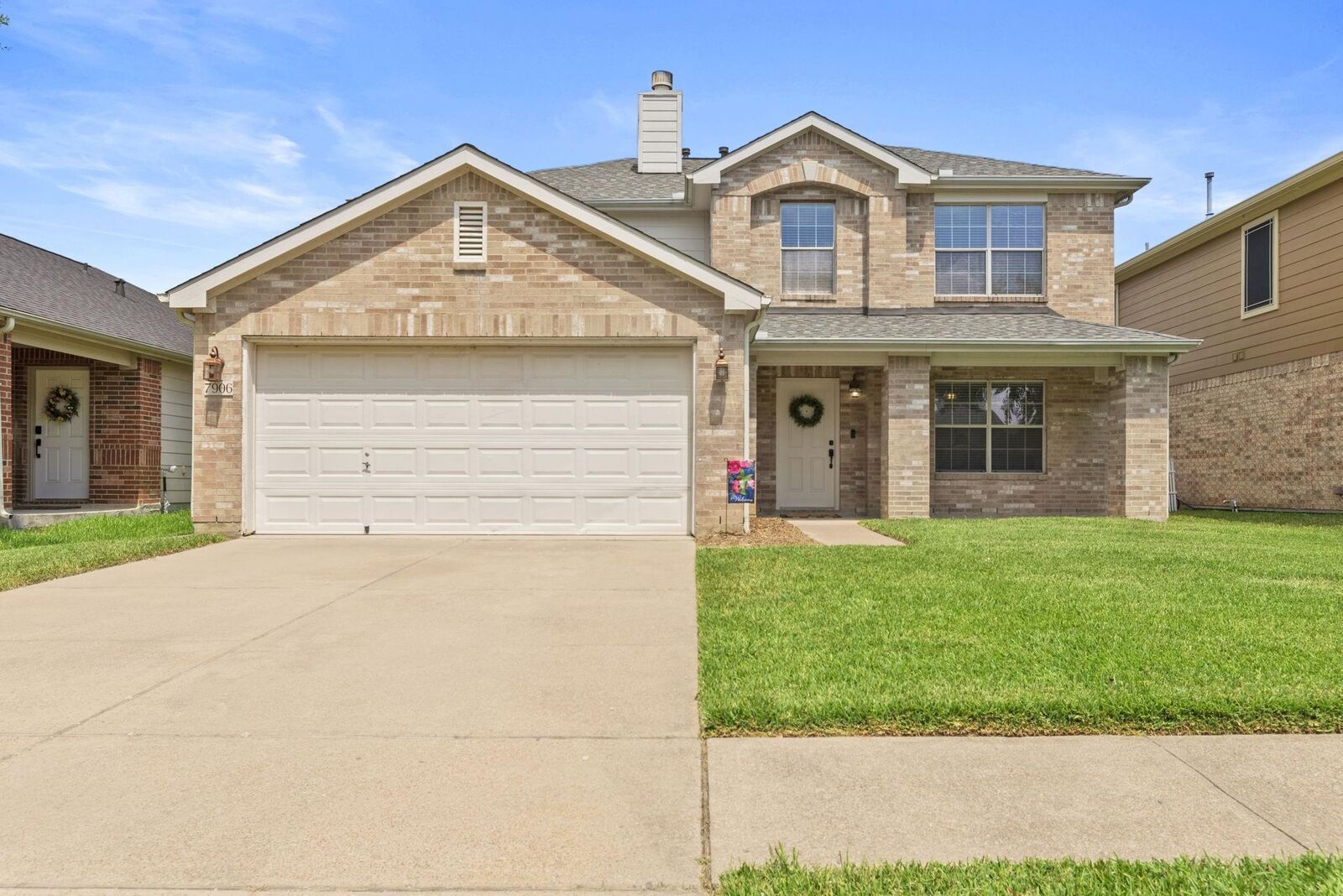 Property Photo: 7906 Owl Lane TX 77523