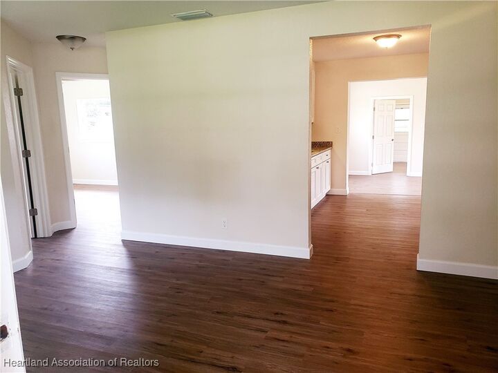Property Photo: 1722 Amber Lane FL 33852