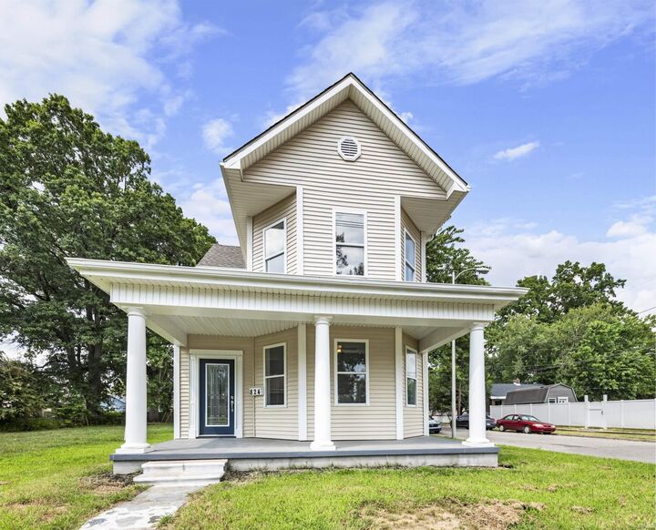 824 E Riverside Drive  Evansville IN 47713 photo