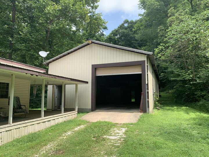 Property Photo: 21818 State Route 3 KY 41168