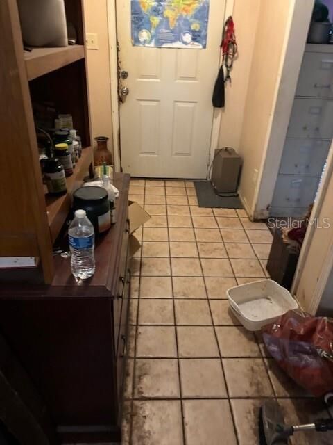 Property Photo: 215 John Carroll Road E FL 33801