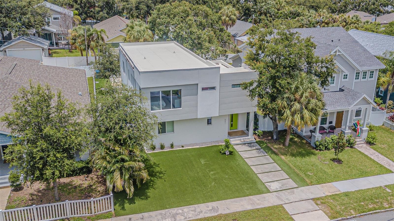 Property Photo: 651 12th Avenue S FL 33701
