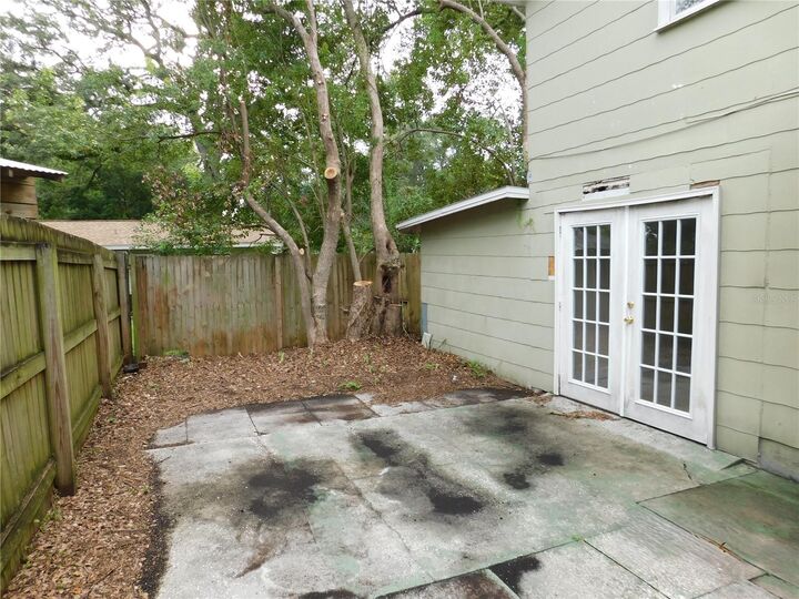 Property Photo: 7204 N 11th Street FL 33604