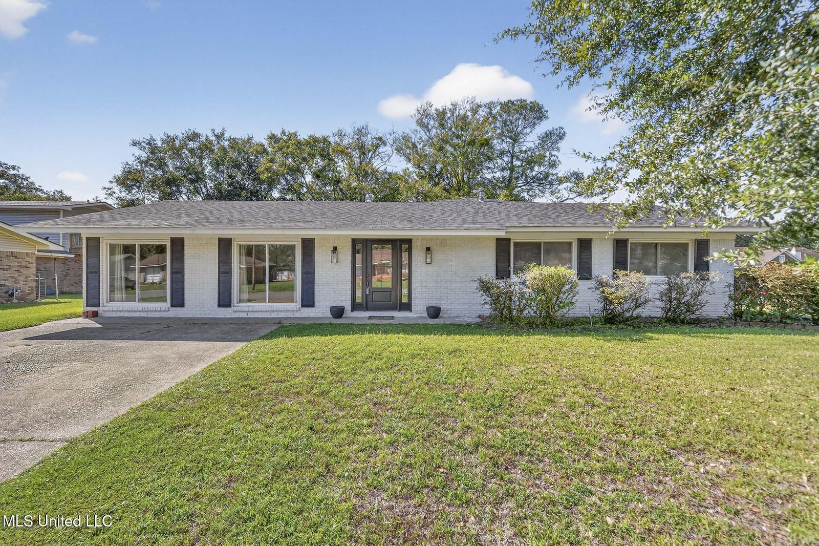 Property Photo: 100 Hunter Drive MS 39564