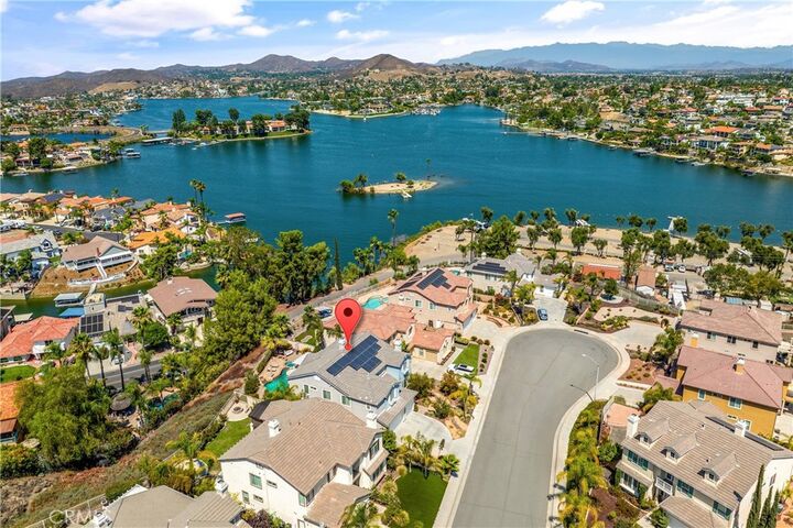 Property Photo: 63 Volta Del Tintori Street CA 92532