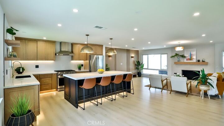 2737 Lorenzo Avenue  Costa Mesa CA 92626 photo
