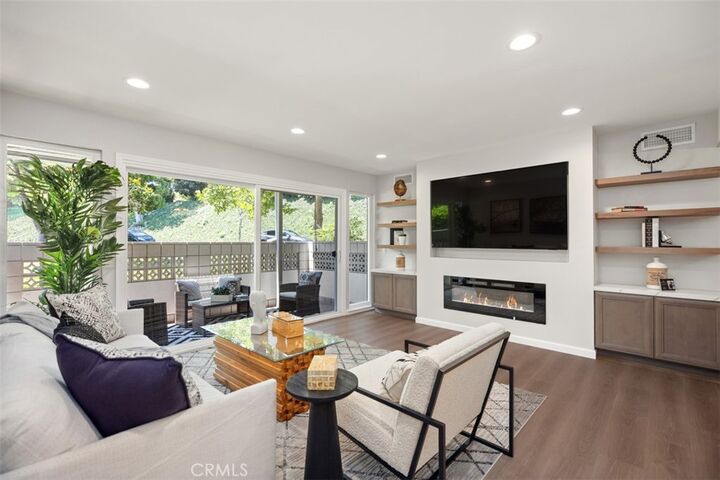 Property Photo:  476 Calle Cadiz A  CA 92637 