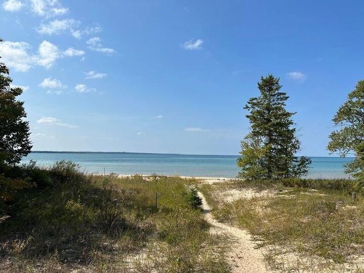 Property Photo: 1522 Trails End MI 49701
