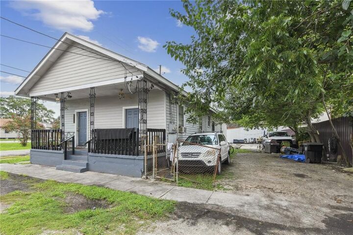 Property Photo: 4029 31 Iroquois Street LA 70126