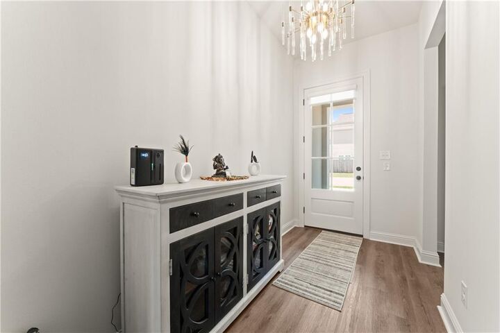 Property Photo: 1680 Continental Drive LA 70433