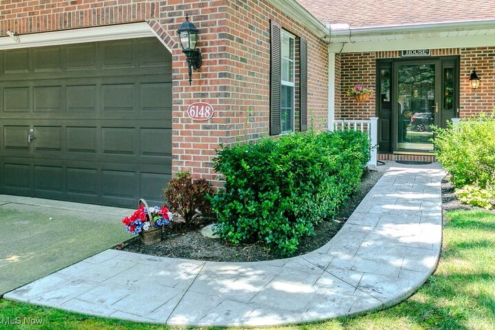 Property Photo:  6148 Worthington Lane  OH 44060 