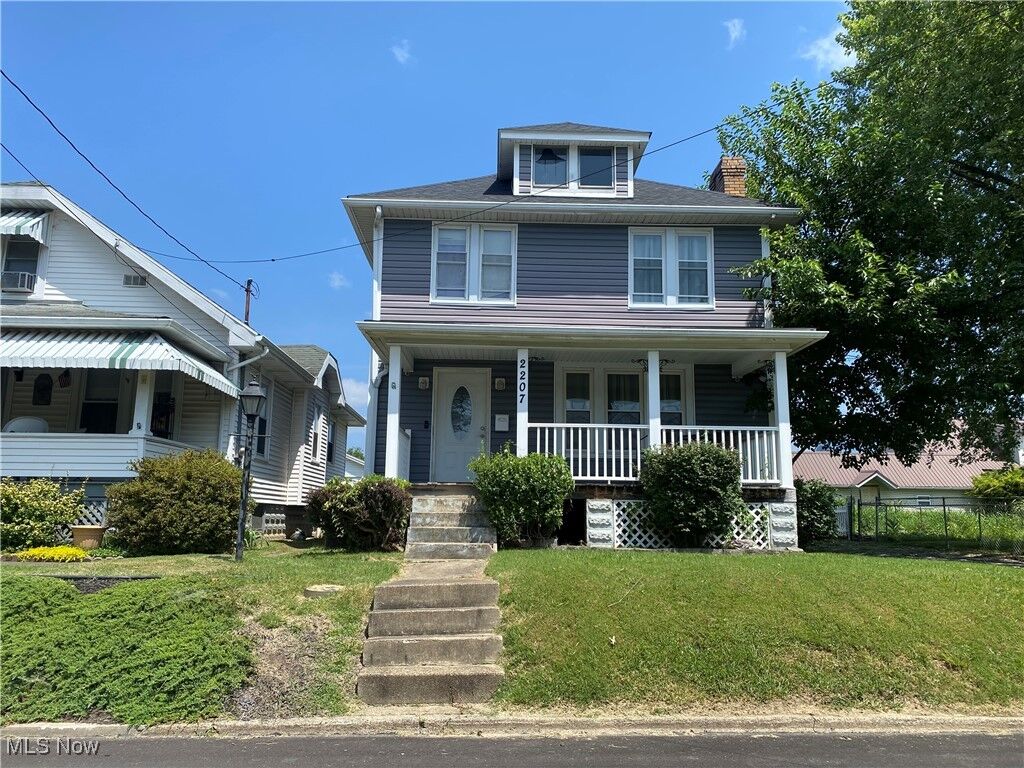 Property Photo: 2207 17th Street WV 26101