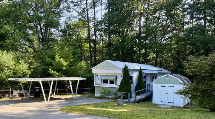 Property Photo:  9 Archer Circle  NH 03234 