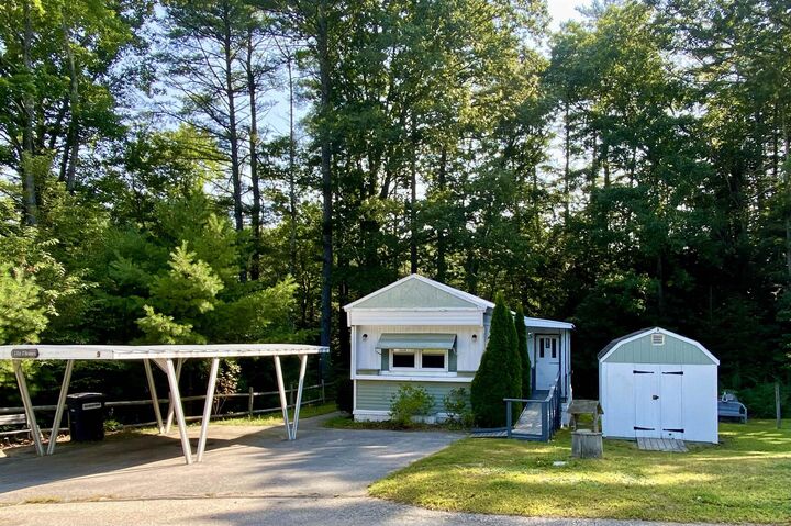 Property Photo: 9 Archer Circle NH 03234