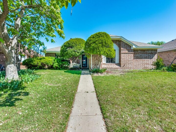 Property Photo:  1321 Flameleaf Drive  TX 75002 