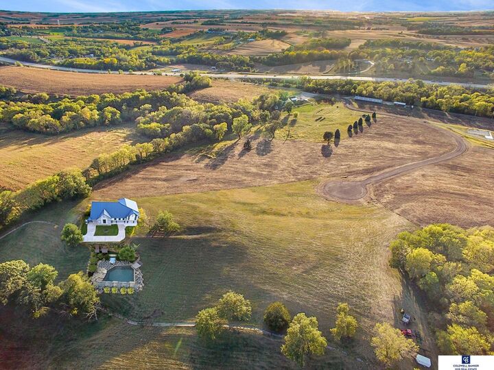 Property Photo:  18003 Club View Drive Lot 3  NE 68048 