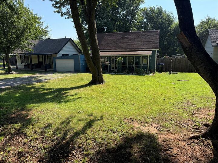 Property Photo: 505 S 6th Street OK 73068