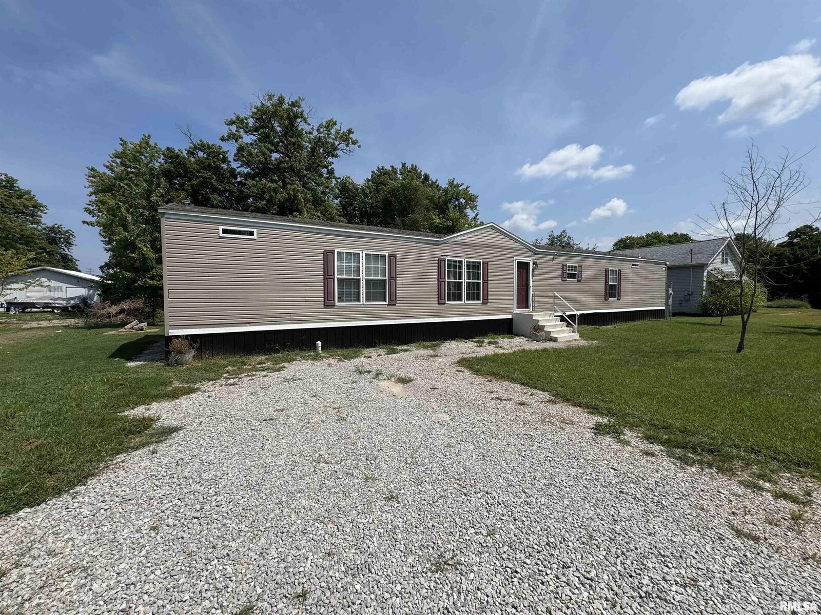 Property Photo:  405 Middleton Street  IL 62849 