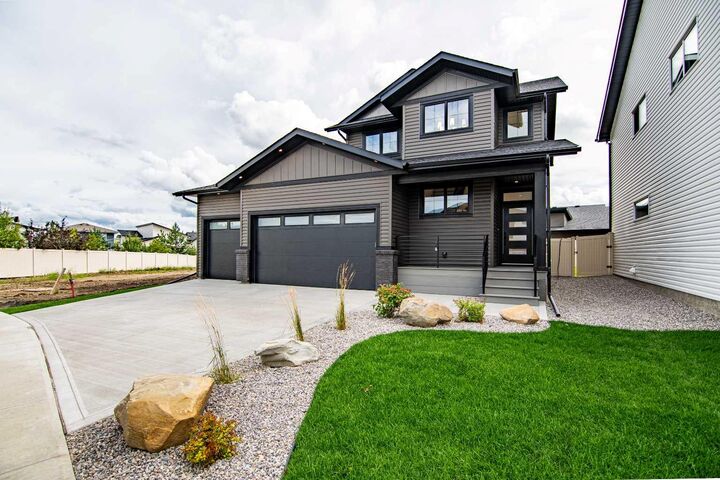 39 Eaton Crescent  Red Deer AB T4P 3E2 photo