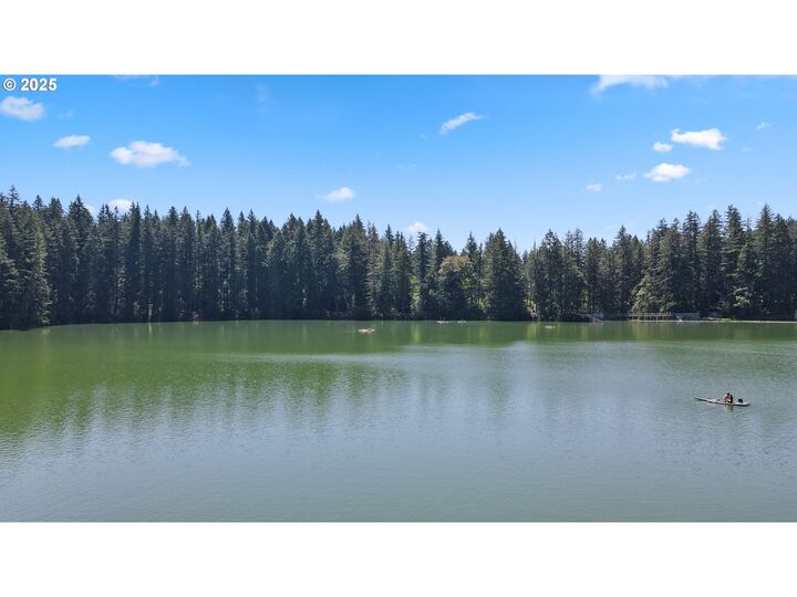 Property Photo:  1707 NE 37th Ave  WA 98607 