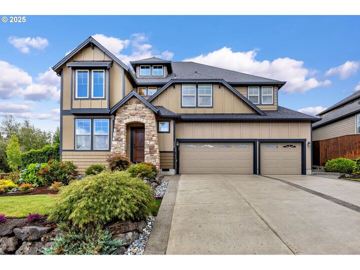 736 NW Ilwaco St  Camas WA 98607 photo