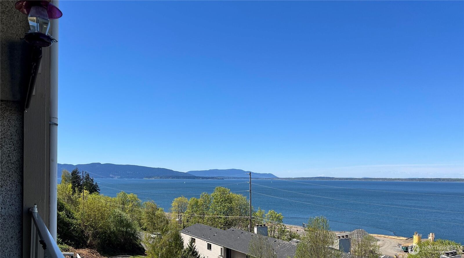 Property Photo:  415 N State Street 406  WA 98225 