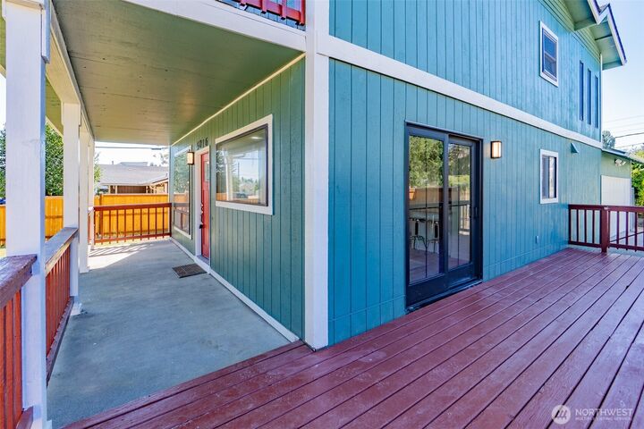 Property Photo:  5016 N 43rd Street  WA 98407 