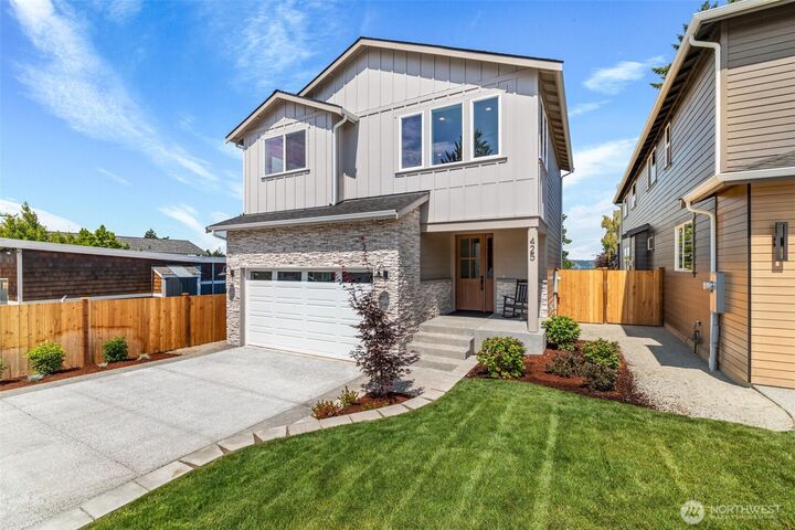Property Photo: 425 Ton-A-Wan-Da Avenue NE WA 98422