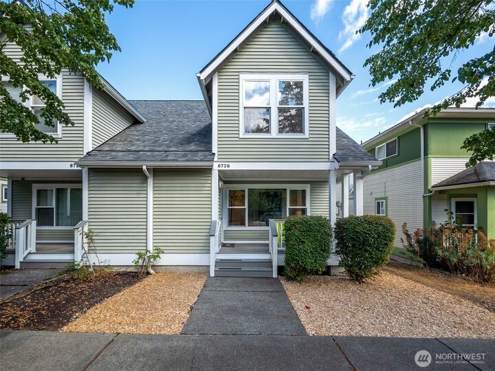 6736  29th Avenue S  Seattle WA 98108 photo