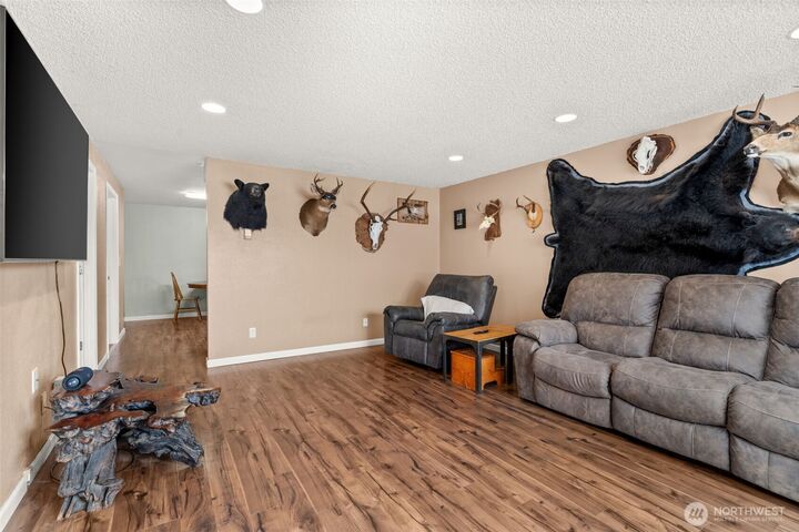 Property Photo: 630 N 11th WA 98541