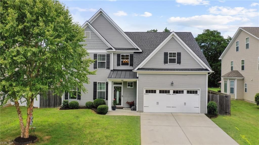 Property Photo:  207 Mayberry Ct  VA 23601 