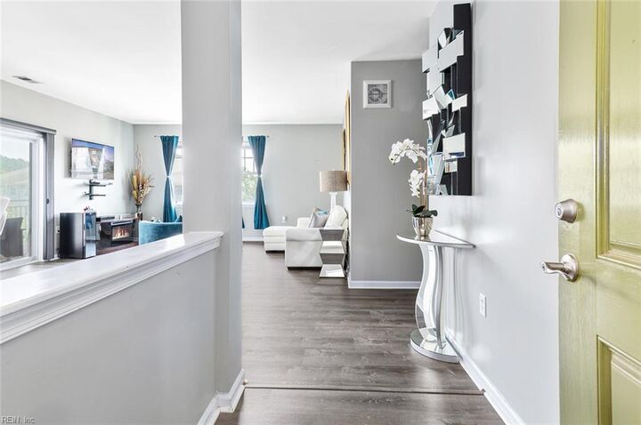 Property Photo:  4316 Colindale Rd 301  VA 23321 
