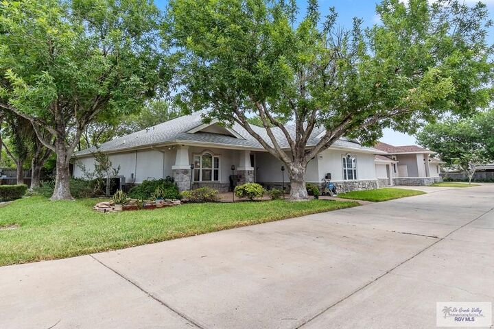 Property Photo: 802 Hill Country Dr. TX 78539