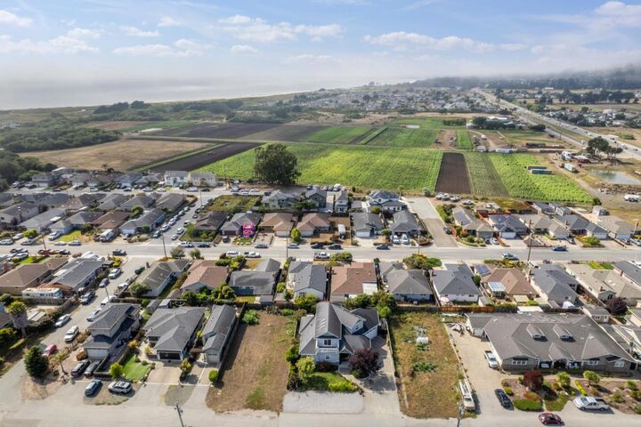 Property Photo: 414 Belleville Boulevard CA 94019