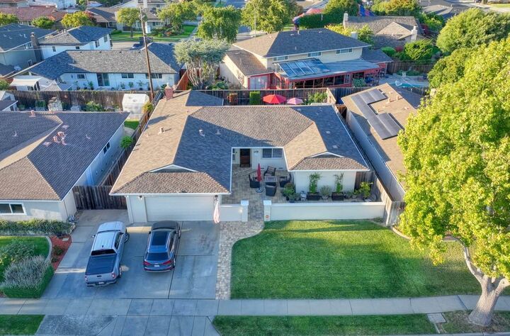 Property Photo:  731 La Mesa Drive  CA 93901 