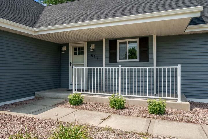 Property Photo: 517 Waveland Road WI 53548