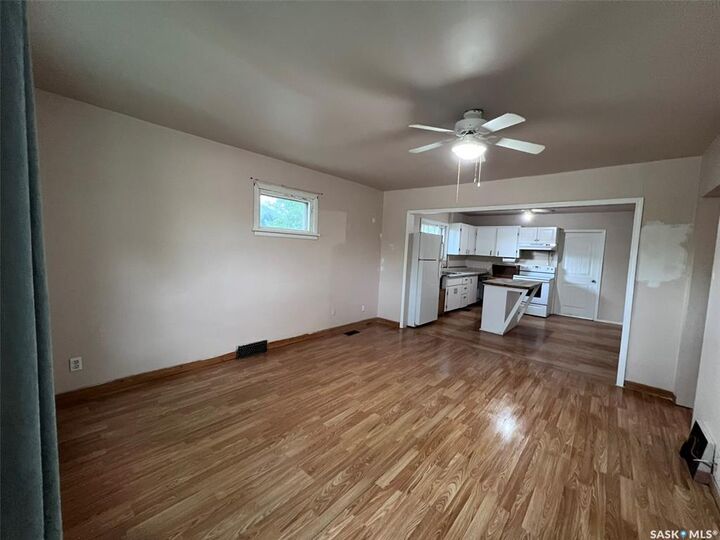 Property Photo: 230 2nd Avenue E SK S0C 0K0