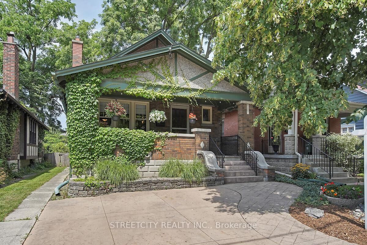 Property Photo: 34 Bruce Street ON N6C 1G4
