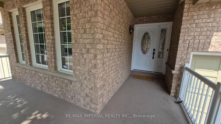 Photo de la propriété: 118 Flagstone Way ON L3X 2Z8