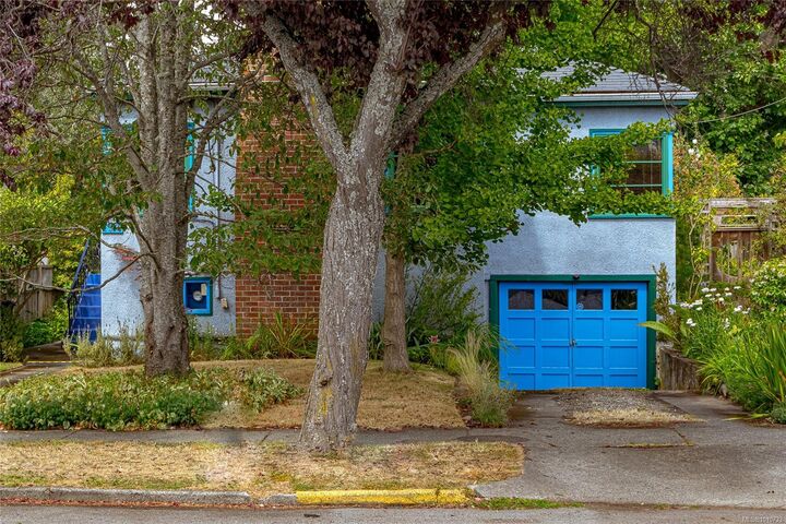 Property Photo:  1166 Burdett Ave  BC V8V 3H2 
