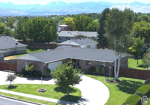 Property Photo: 10366 S 2200 W UT 84095