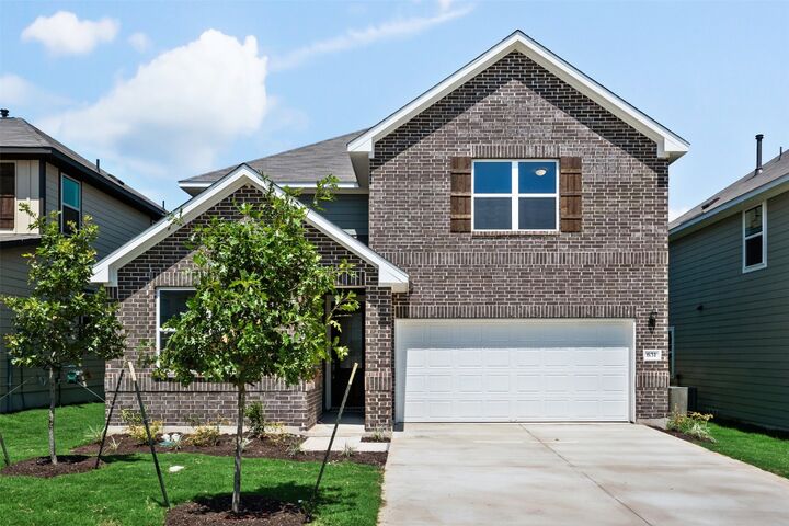 Property Photo: 631 Palo Brea Loop TX 78634