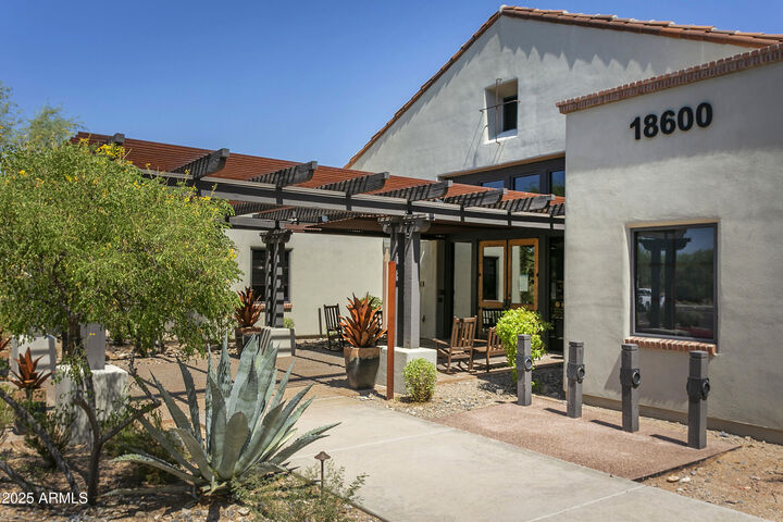 Property Photo:  18650 N Thompson Peak Parkway 1060  AZ 85255 