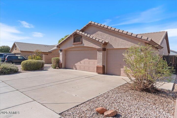 Property Photo:  8026 W Hilton Avenue  AZ 85043 