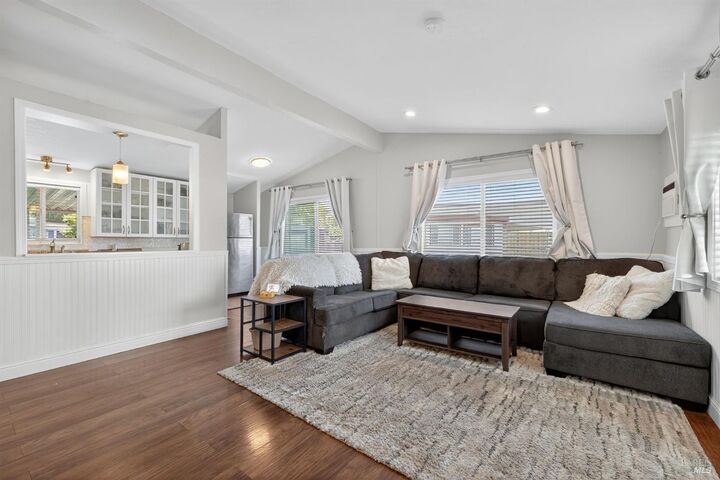 Property Photo: 109 Pear Lane 109 CA 95407